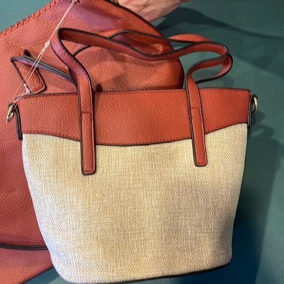 Calin Collection 3 in 1 Vegan bag nwt - Picture 2 of 12